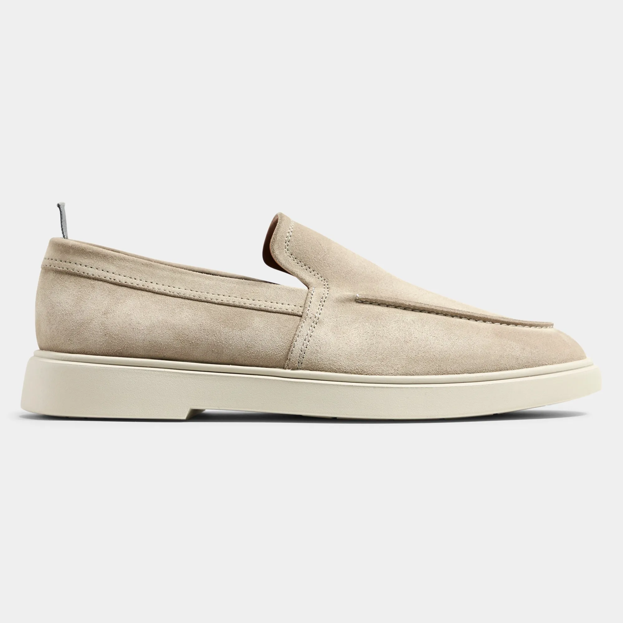 8100 - Sand