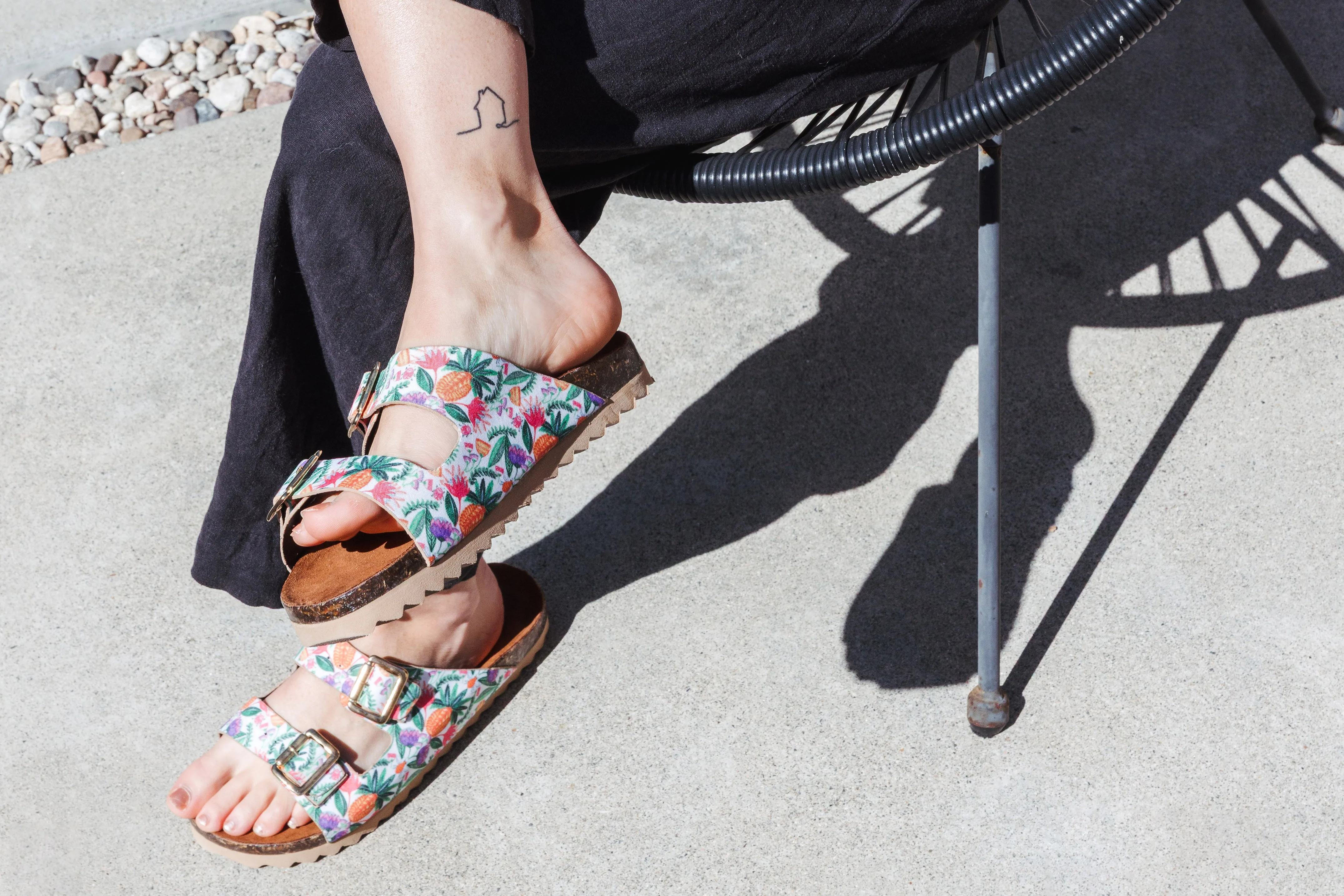 Abacaxi Buckle Sandal