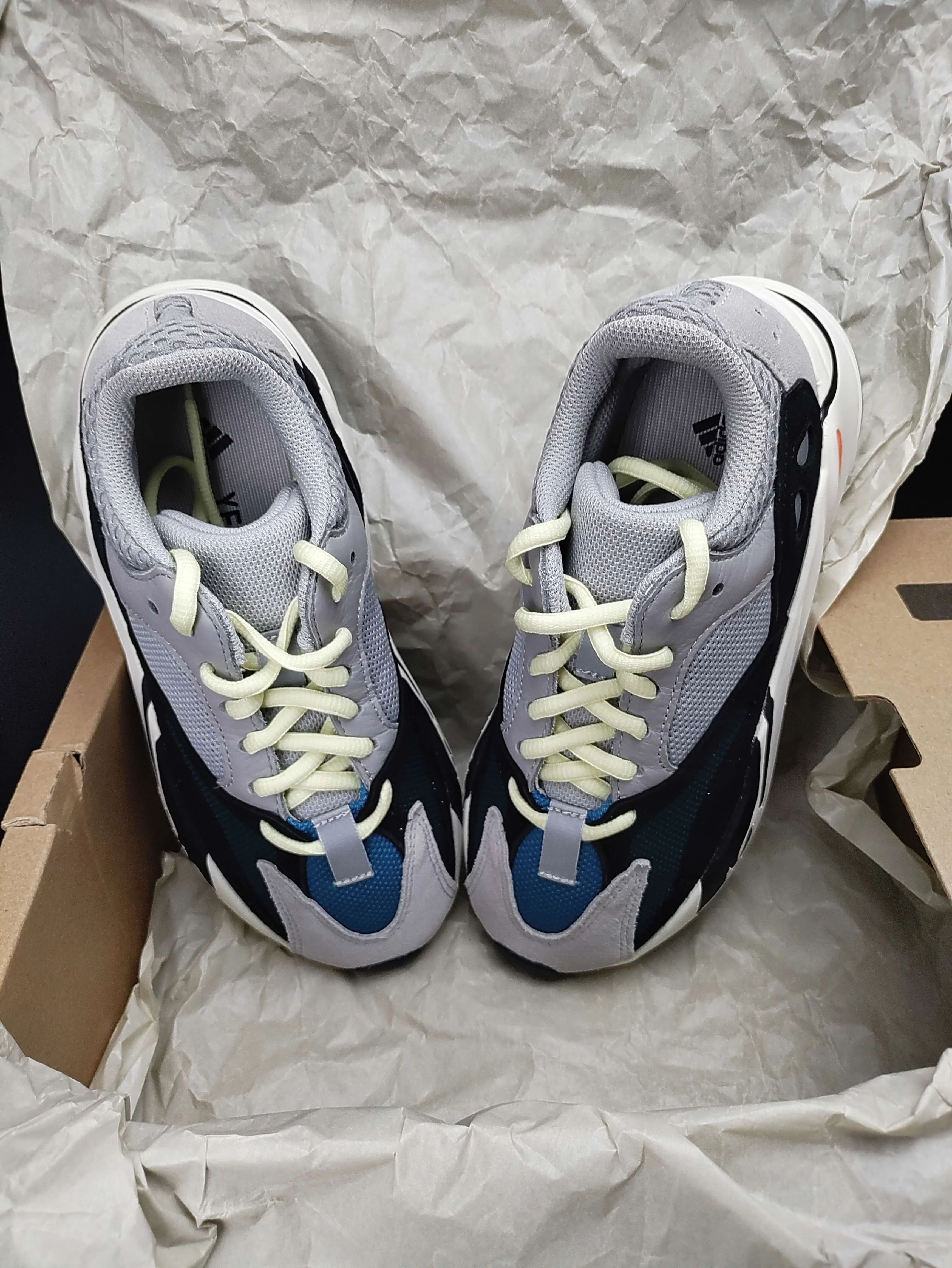 adidas Yeezy Boost 700 'Wave Runner'