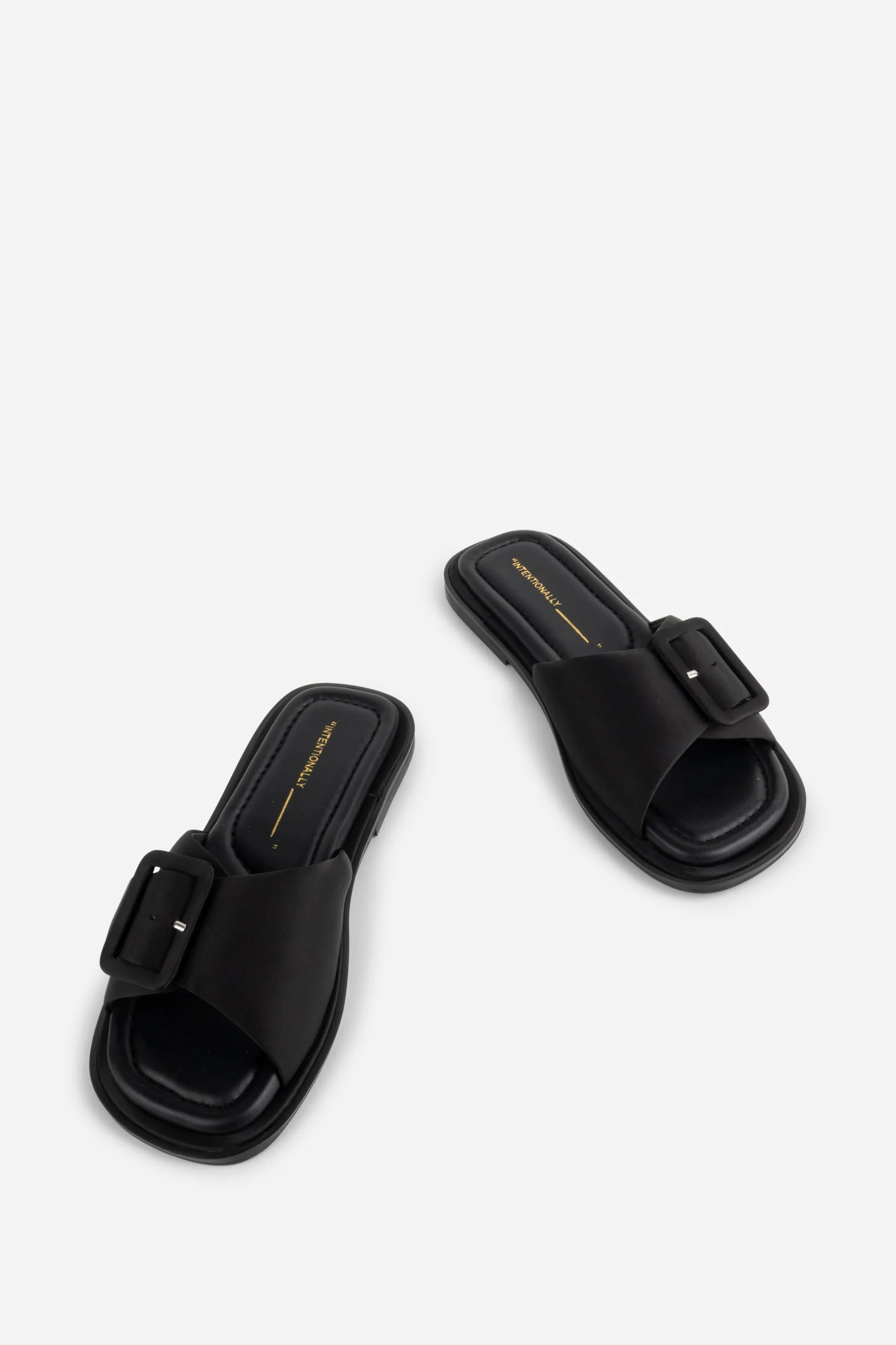 ASTRID SQUARE TOE SANDAL