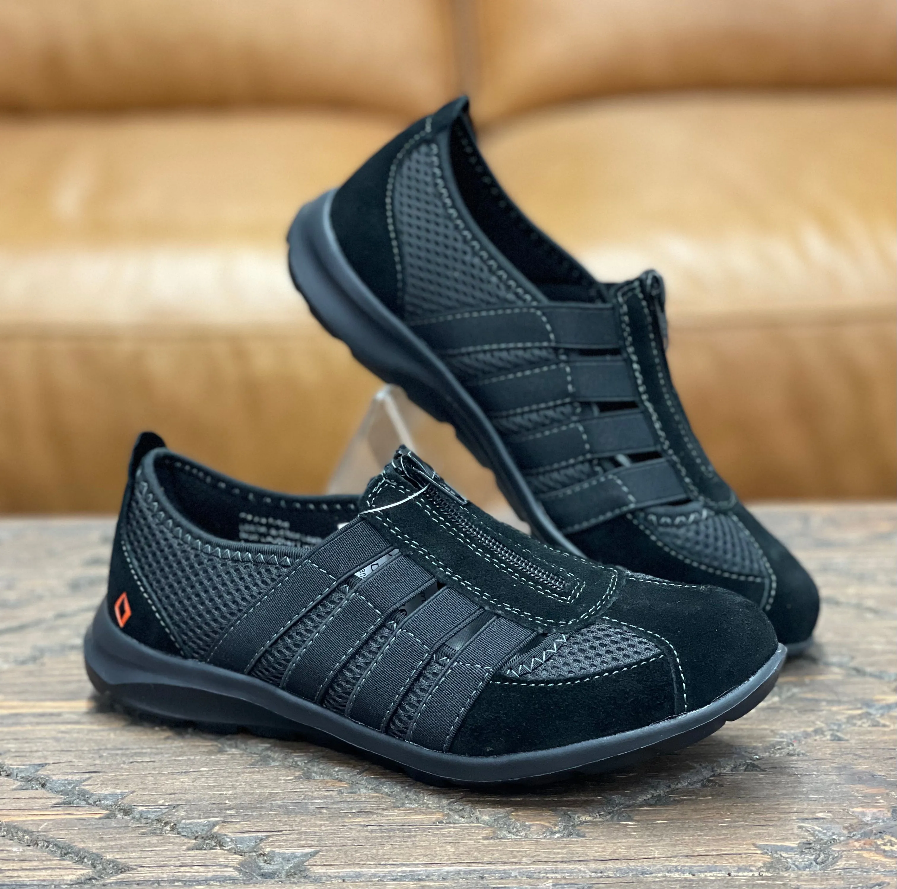 CC Resorts Christine Black Sneaker