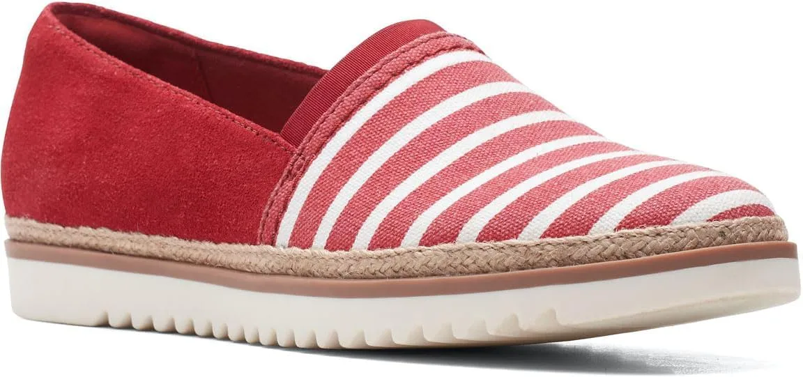 Clarks Womens Juliet Monte Leather Toe Cap Loafers