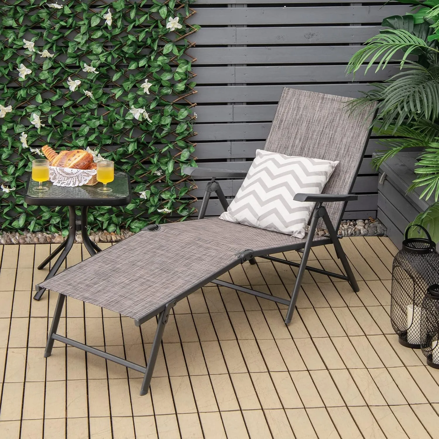 COSTWAY Folding Chaise Lounge, Lightweight & Breathable Fabric, Outdoor Tanning Recliner Chair for Deck, Beach (Grey)