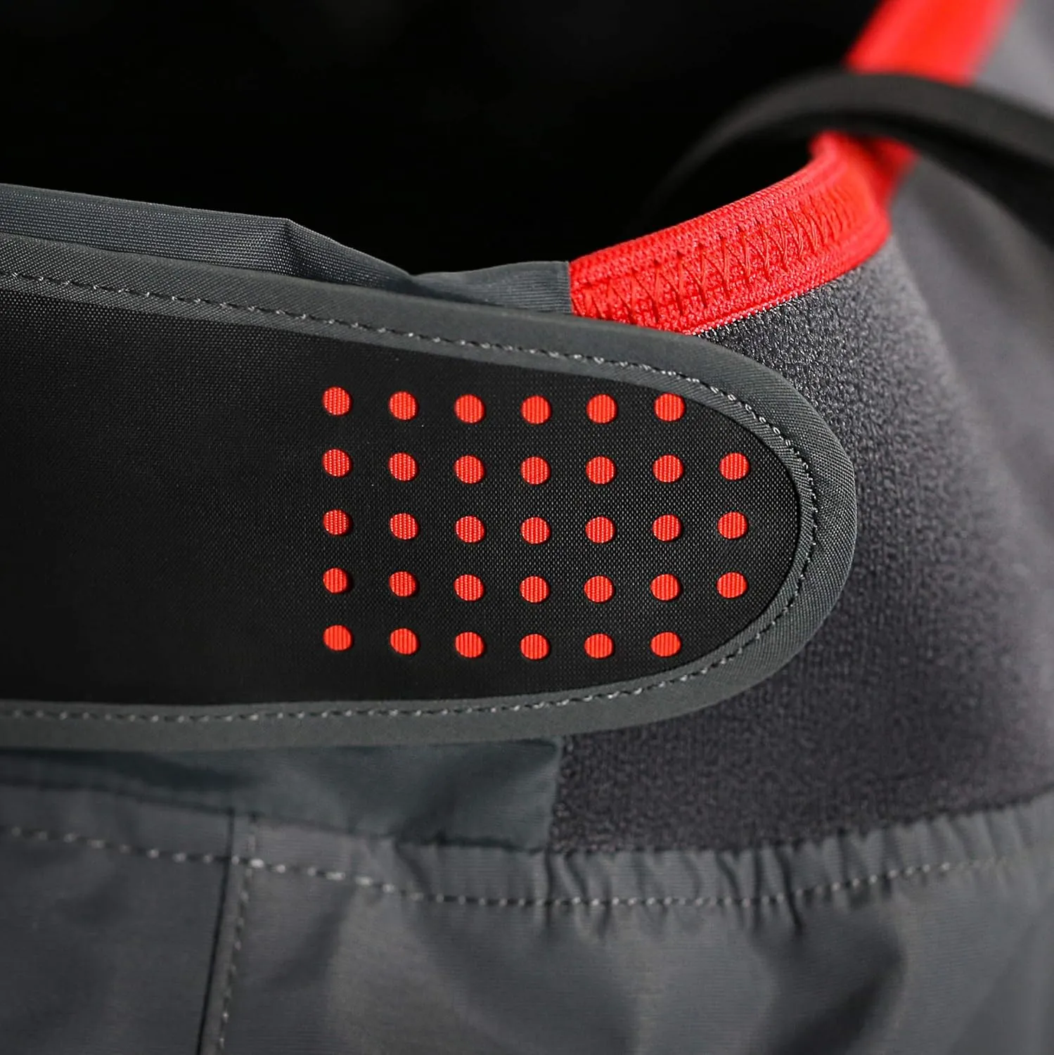 Dagger Outbound Spray Skirt | Touring Kayak Skirt | Kevlar Reinforced Neoprene | Adjustable Waist | 4 Cockpit Sizes