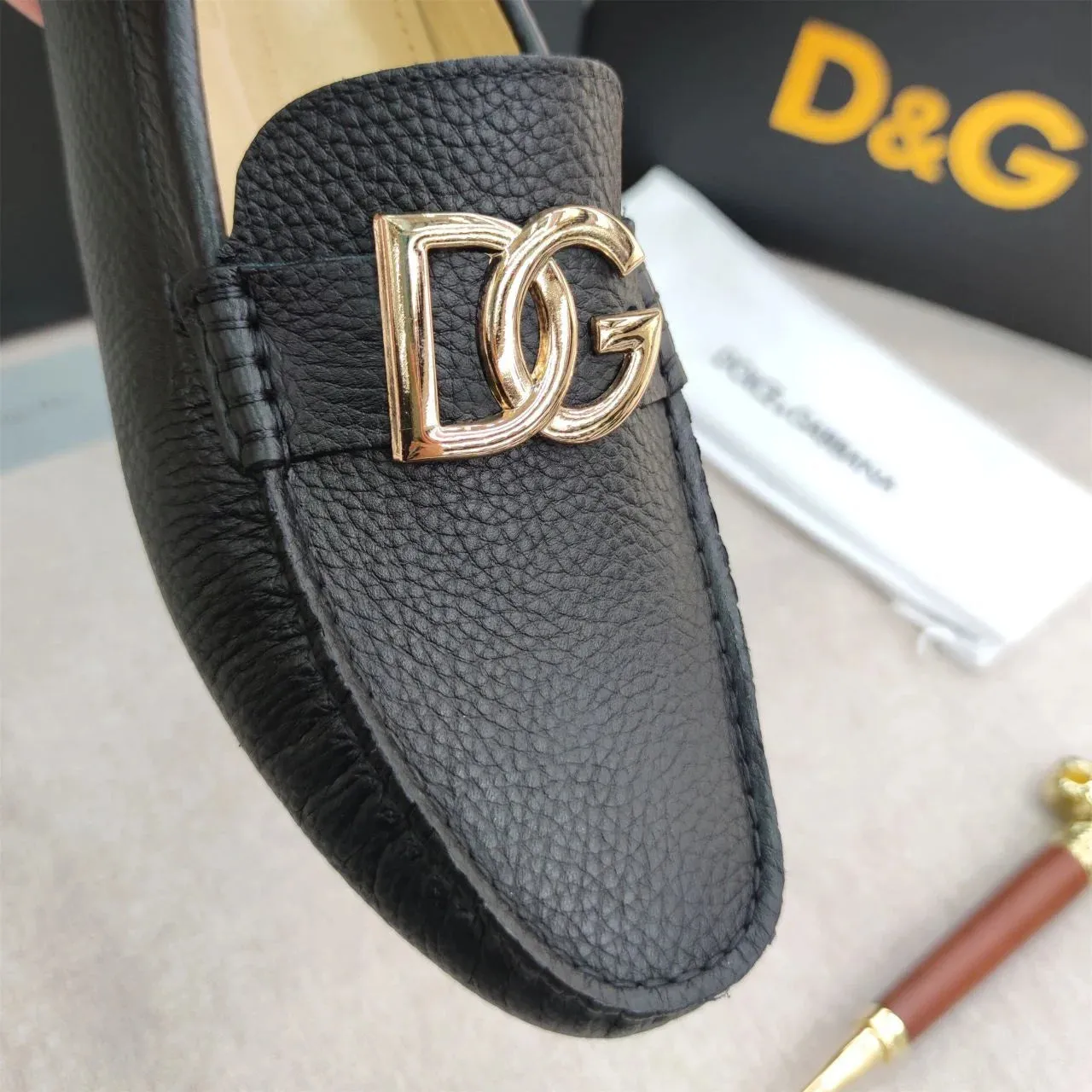 DOLCE & GABBANA || DG Logo Signature Leather Driving Shoes