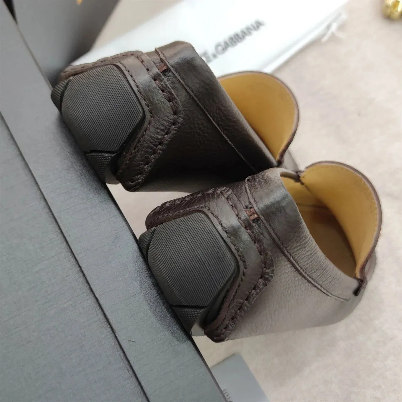 DOLCE & GABBANA || DG Logo Signature Leather Driving Shoes