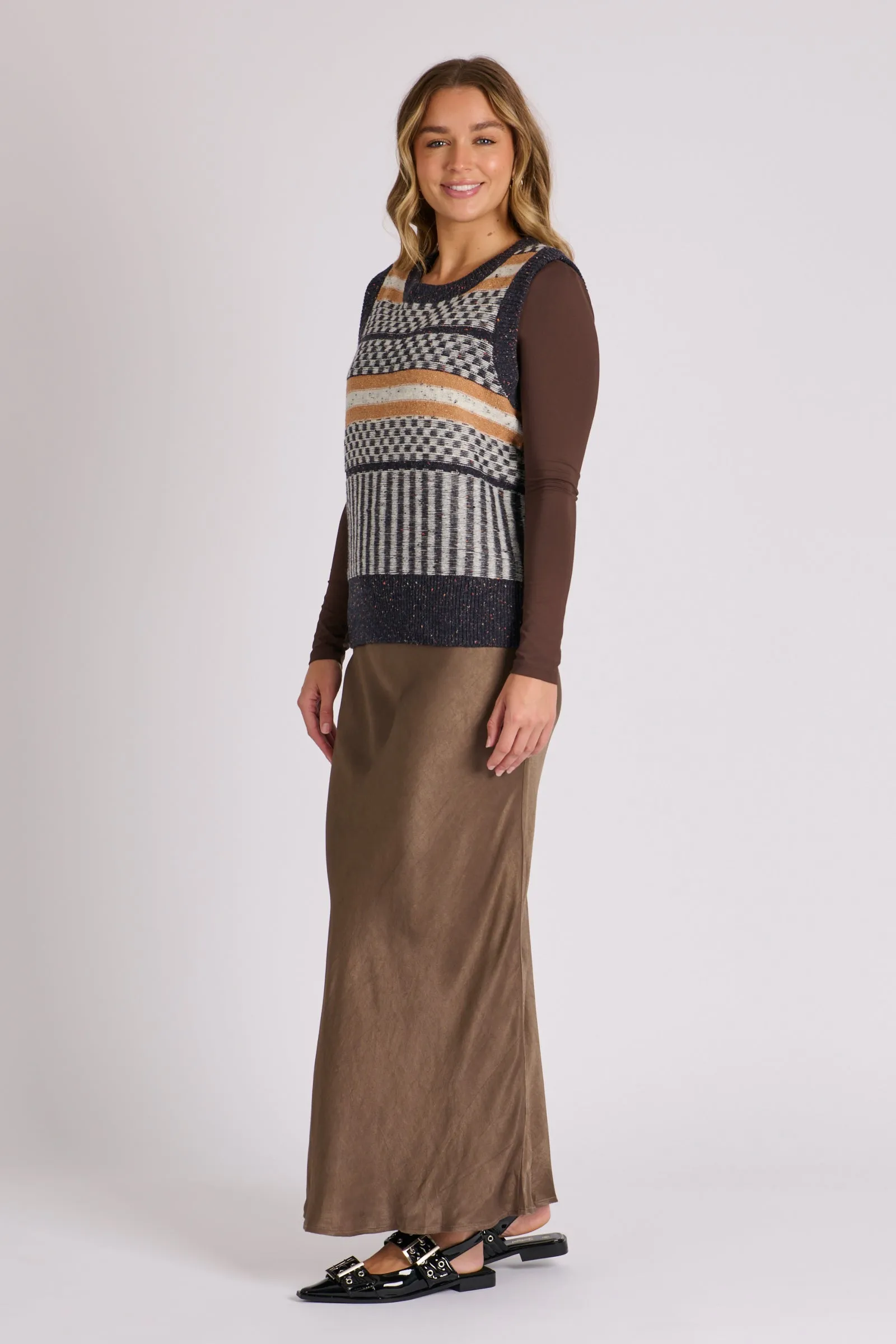 Knit Vest - Black Motif
