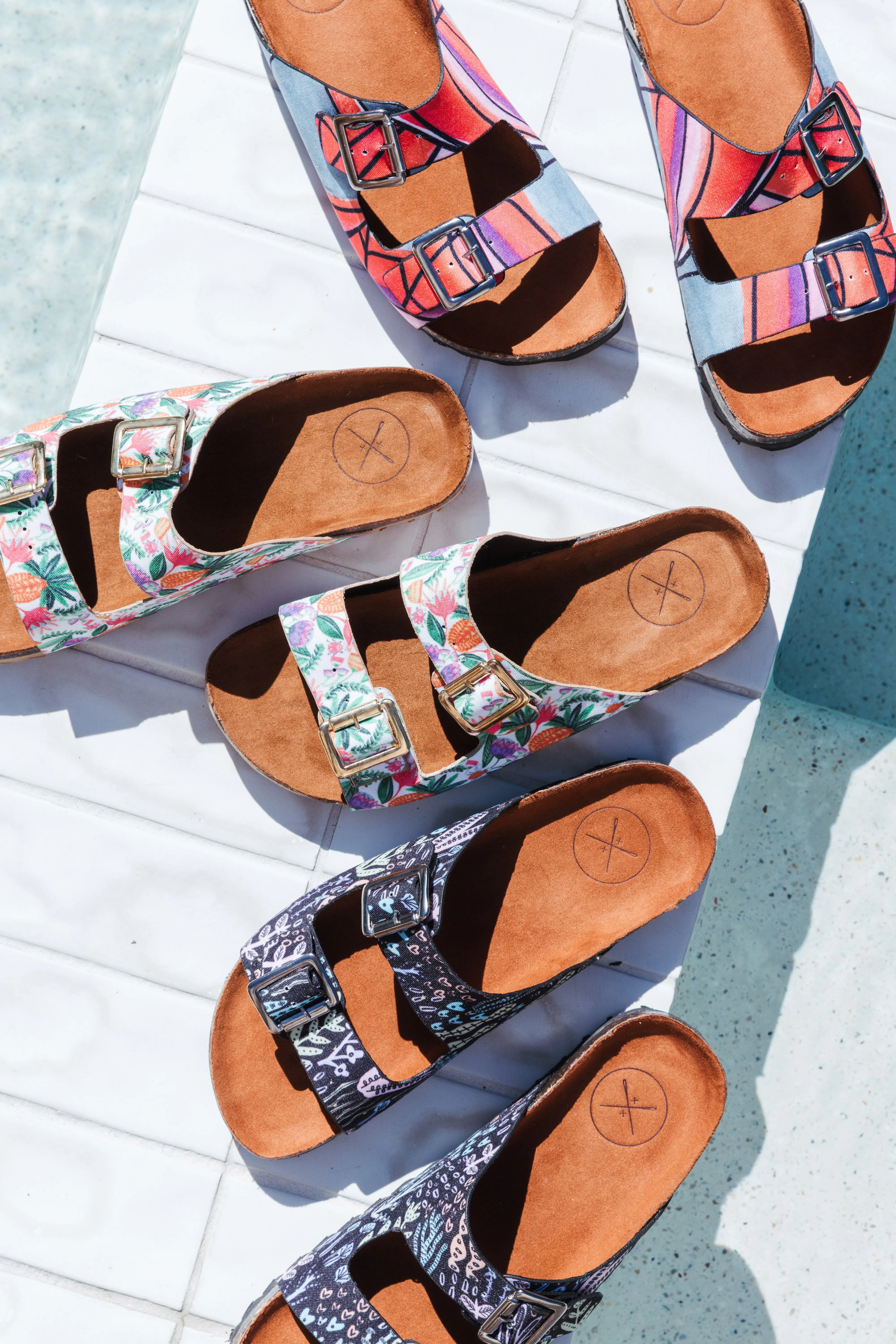 Lundi Buckle Sandal