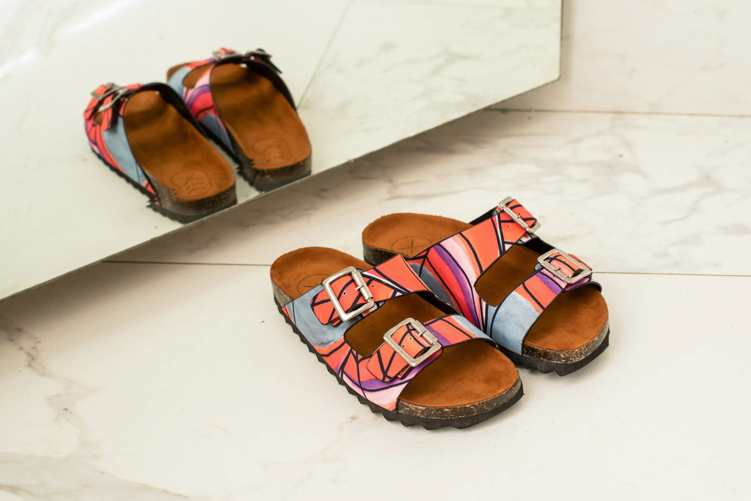 Lundi Buckle Sandal