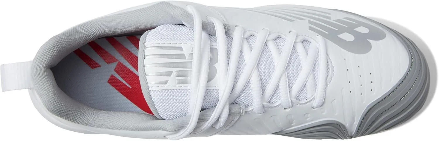 New Balance Women's Fuse V3 Metal Pitch Softball Shoe