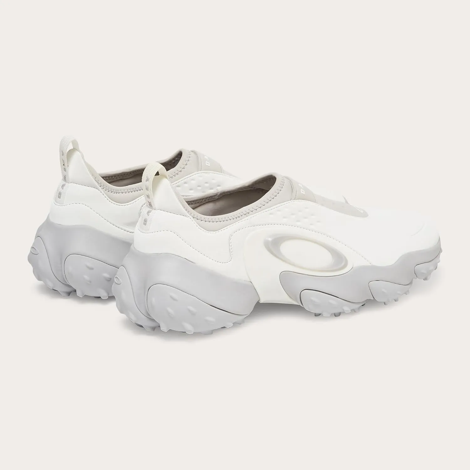 Oakley Men's Edge Icon Sneaker