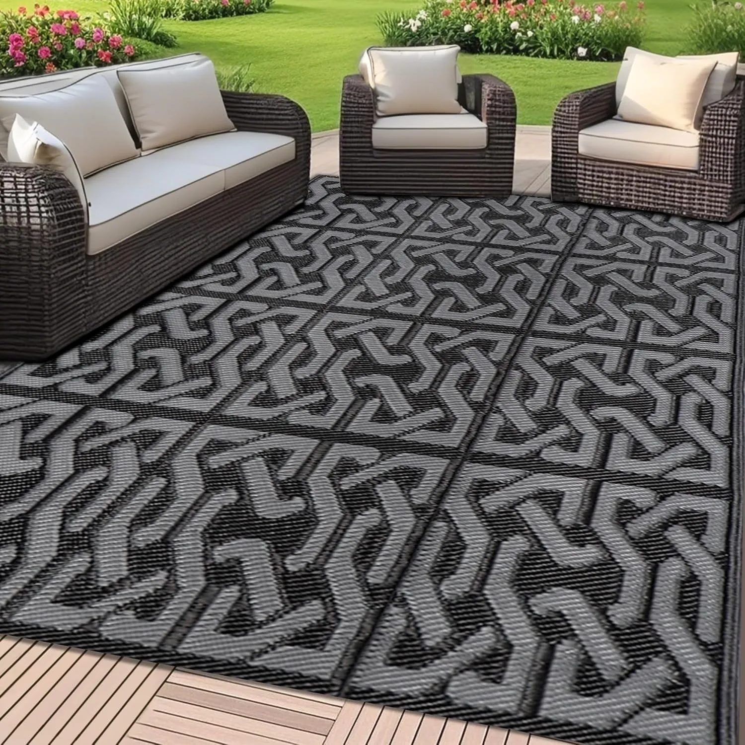 SAND MINE Reversible Mats, Plastic Straw Rug, Modern Area Rug, Large Floor Mat and Rug for Outdoors, RV, Patio, Backyard, Deck, Picnic, Beach, Trailer, Camping (4' x 6', Black & Grey)