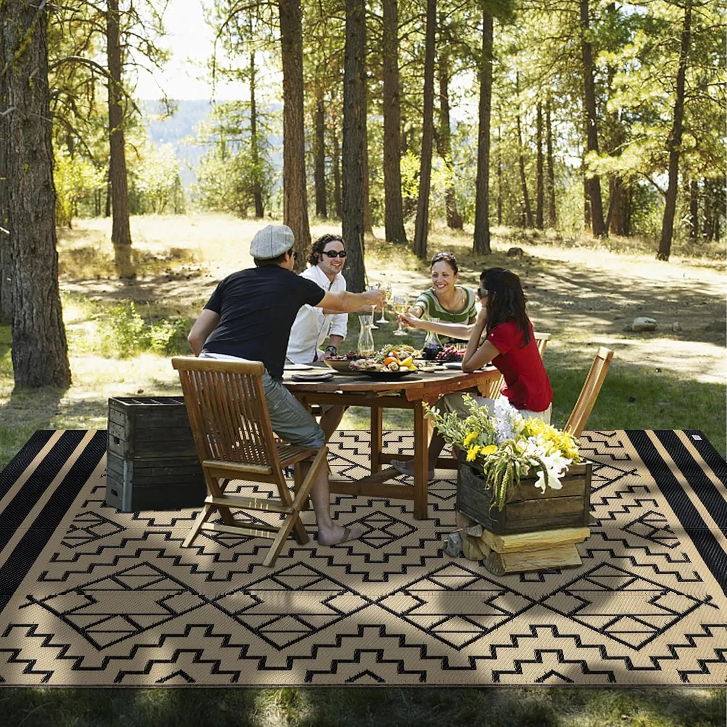 SAND MINE Reversible Mats, Plastic Straw Rug, Modern Area Rug, Large Floor Mat and Rug for Outdoors, RV, Patio, Backyard, Deck, Picnic, Beach, Trailer, Camping (5' x 8', Black & Beige)