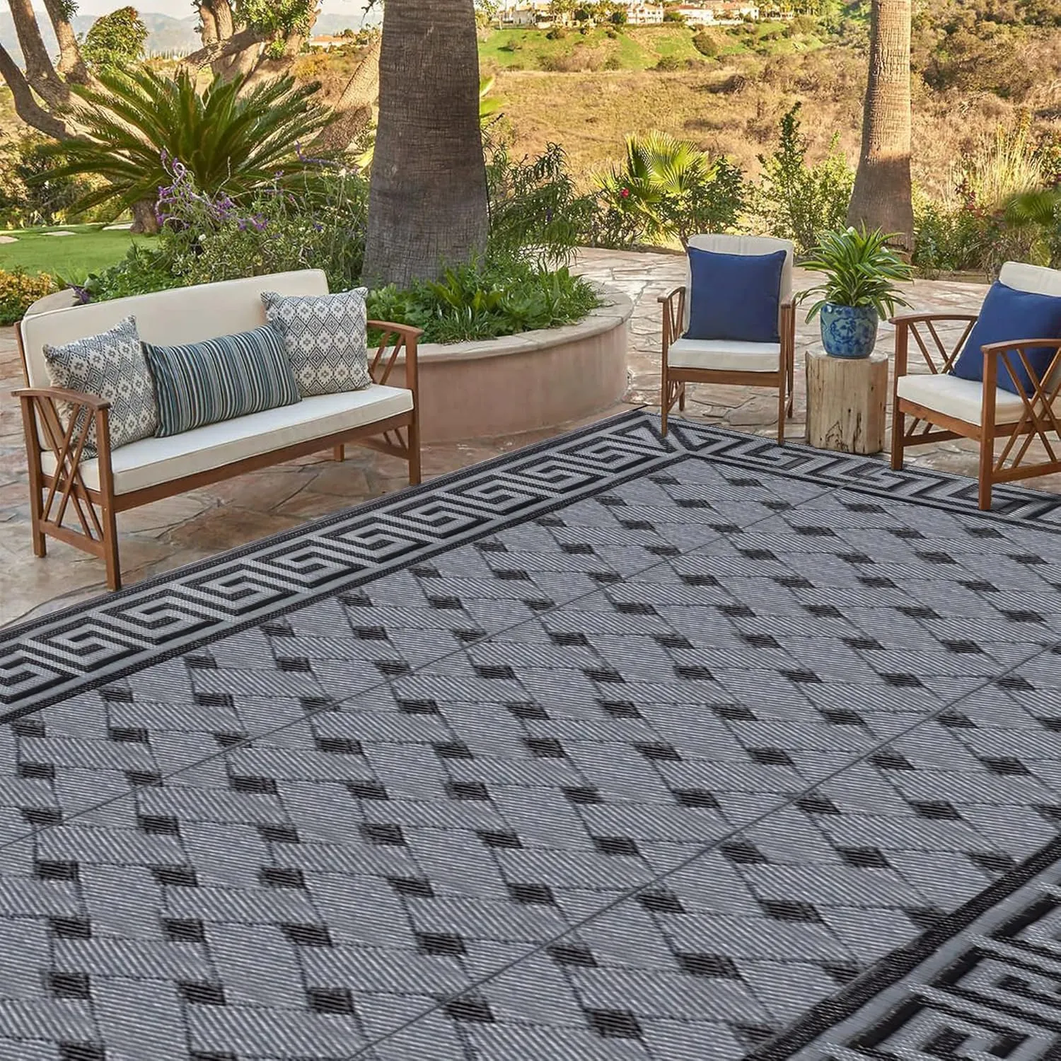 SAND MINE Reversible Mats, Plastic Straw Rug, Modern Area Rug, Large Floor Mat and Rug for Outdoors, RV, Patio, Backyard, Deck, Picnic, Beach, Trailer, Camping (9' x 18', Black & Grey)