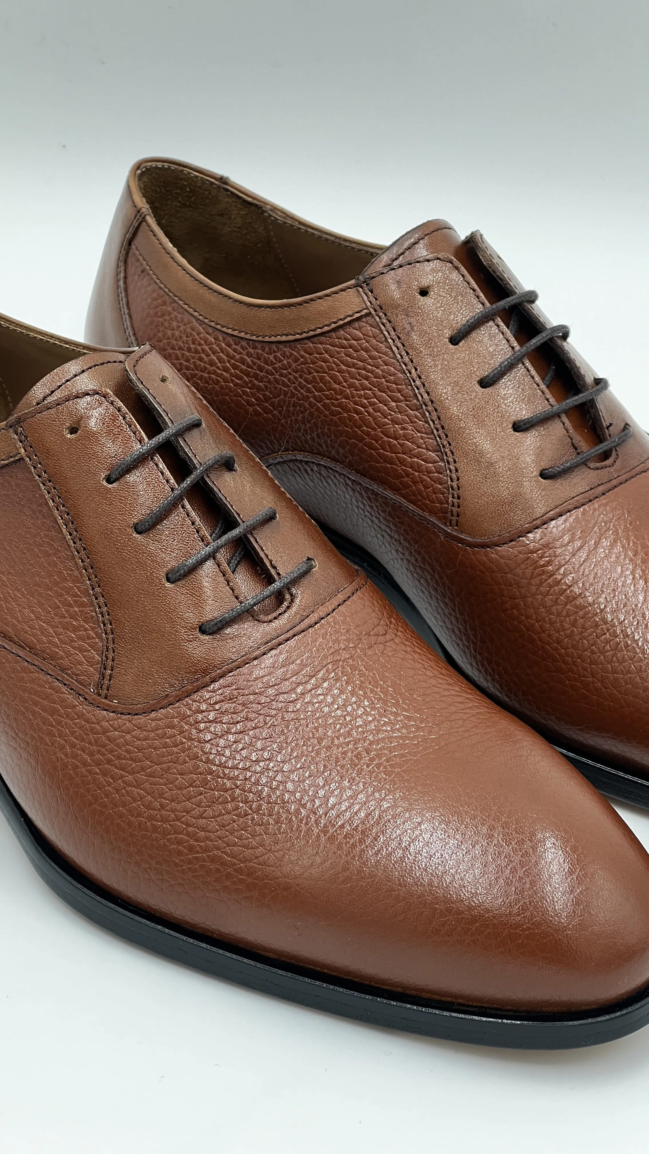 Style: 24202-Cognac