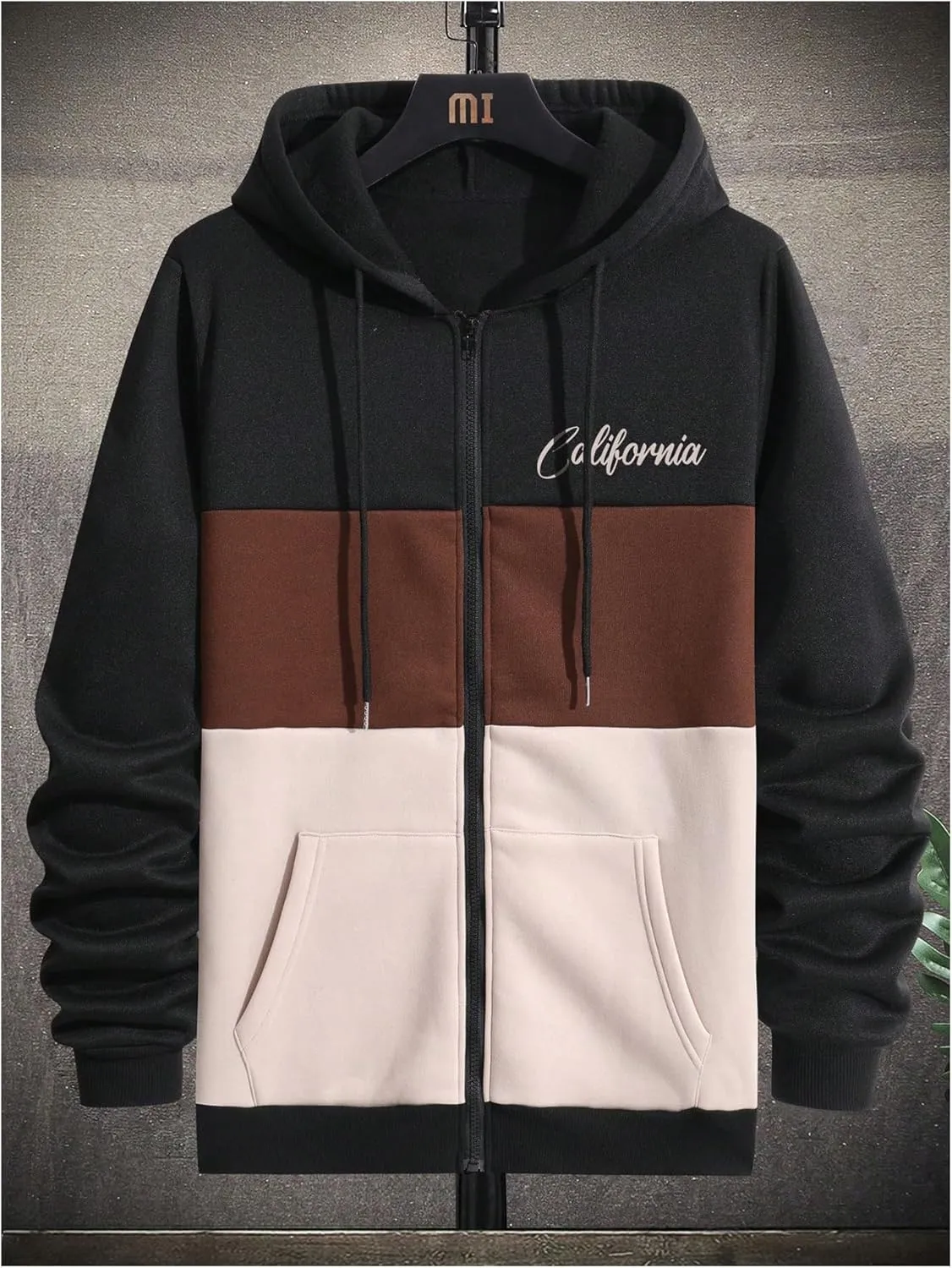 SweatyRocks Men's Winter Fleece Zip Up Hoodie Thermal Long Sleeve Hooded Color Block Sweatshirts with Pocket