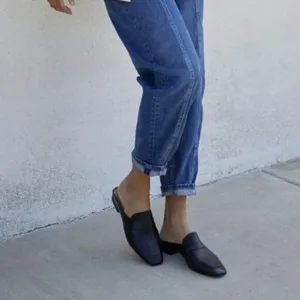 Women Luxury Leather Mules, Closed Square Toe Loafer, Med Chunky Heel Black Shoe