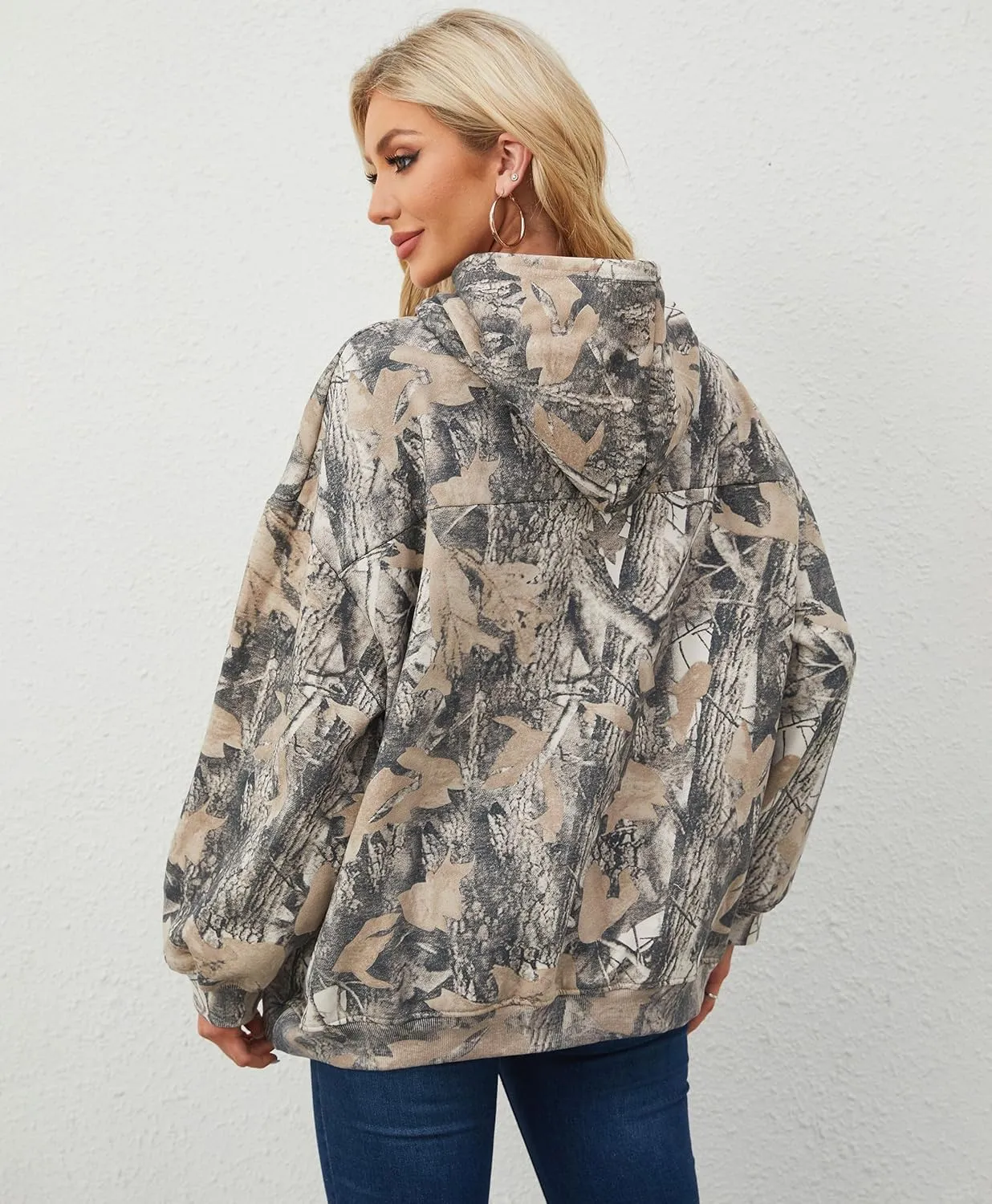 Women Oversized Fleece Camo Hoodies Maple Leaf Hooded Sweatshirt Casual Long Sleeve Fall Pullover Tops With Pockets